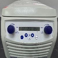 Eppendorf 5418R Refrigerated Centrifuge image 2
